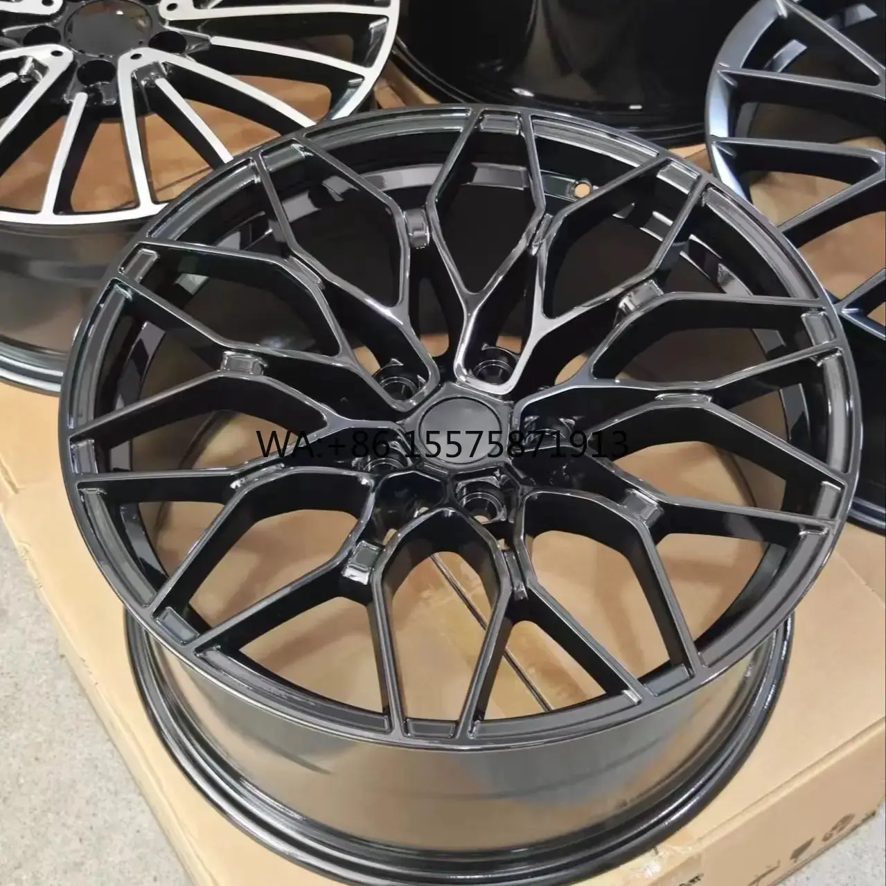 For TP Factory Sale Mesh Design Aluminum Casting Wheels for New M3 2022 M4 M5 Bronze&Gloss Black Sport Car Rims
For TP Factory Sale Mesh Design Aluminum Casting Wheels for New M3 2022 M4 M5 Bronze&Gloss Black Sport Car Rims