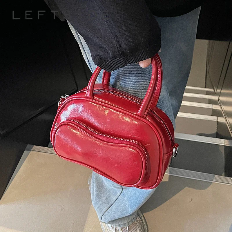 LEFTSIDE Short Handle PU Leather Crossbody Bags for Women 2025 Spring Luxury Trend Y2K Ladies Shoulder Bag Females Handbags
LEFTSIDE Short Handle PU Leather Crossbody Bags for Women 2025 Spring Luxury Trend Y2K Ladies Shoulder Bag Females Handbags