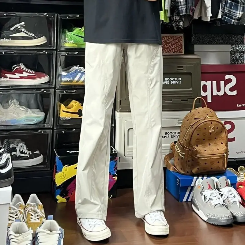 Spring and Summer Men's Thin Tactical Cargo American Casual Straight-leg Waterproof Pants
Spring and Summer Men's Thin Tactical Cargo American Casual Straight-leg Waterproof Pants
