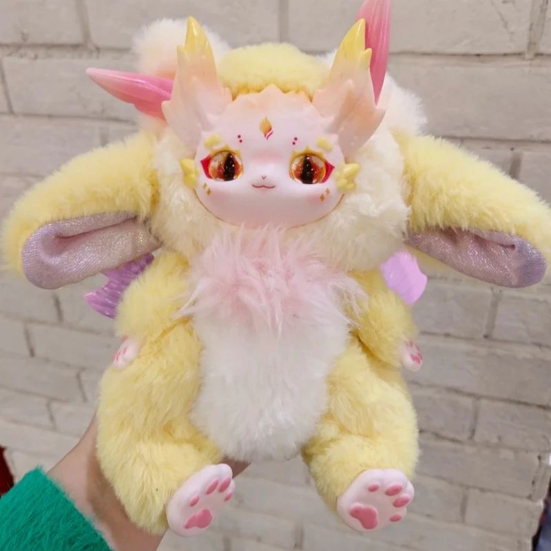 Подлинная серия Dumia V3 Yunyoushanhai, слепая коробка, загадочная коробка, виниловая кукла, модные игрушки, кавайная кукла Dumia, коллекционные праздничные подарки
Подлинная серия Dumia V3 Yunyoushanhai, слепая коробка, загадочная коробка, виниловая кукла, модные игрушки, кавайная кукла Dumia, коллекционные праздничные подарки