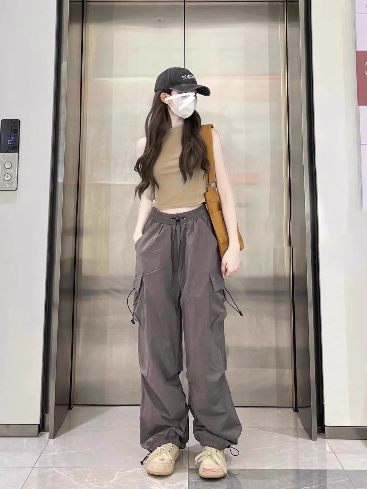 Handsome women's plus size dopamine drawstring toe binding wide leg pants parachute work pants women's summer thin style assau
Handsome women's plus size dopamine drawstring toe binding wide leg pants parachute work pants women's summer thin style assau