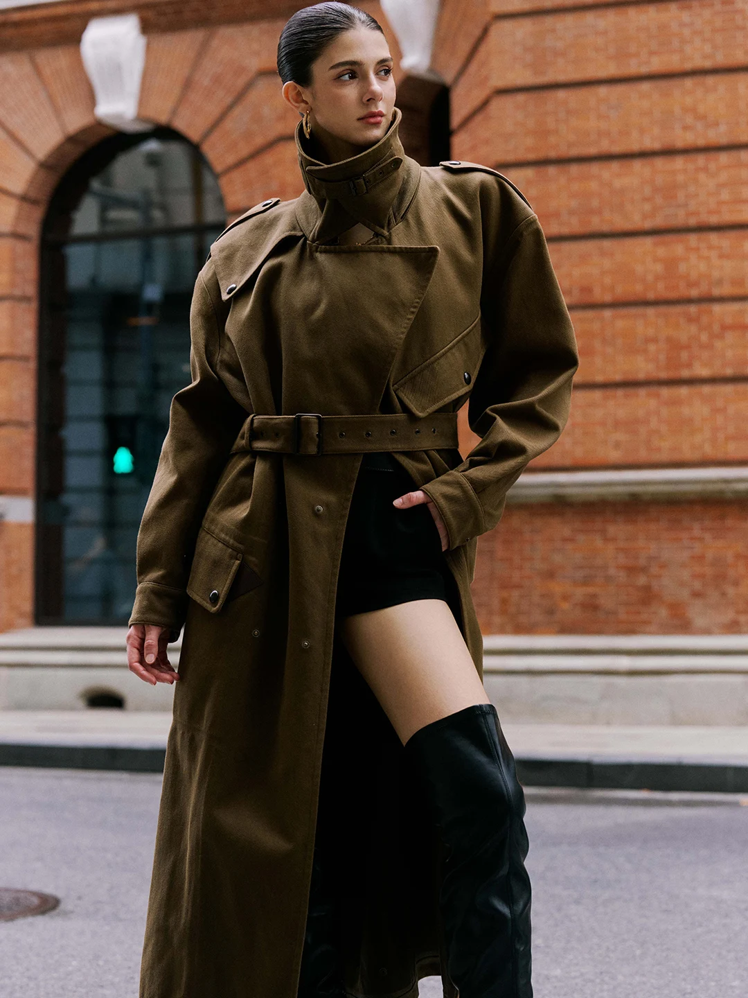 Куртка-ветровка Luna7xi Classic Silhouette с большим воротником, универсальная, для повседневной носки, женская, с длинными рукавами, хлопок
Куртка-ветровка Luna7xi Classic Silhouette с большим воротником, универсальная, для повседневной носки, женская, с длинными рукавами, хлопок