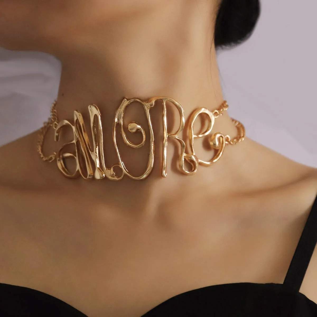 Fashion Exaggerated Chunky Heavy Metal Torques Choker Necklace Women Punk Goth Hollow Letter Chain Grunge Jewelry Steampunk Men
Fashion Exaggerated Chunky Heavy Metal Torques Choker Necklace Women Punk Goth Hollow Letter Chain Grunge Jewelry Steampunk Men