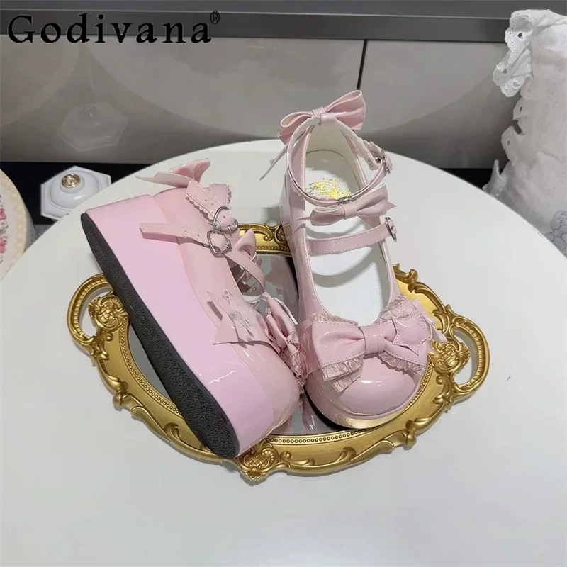 Женские туфли на платформе в стиле Лолита, модель Мэри Джейн, с пряжкой-звездой, повседневные, черные, в стиле кавайи, на толстой подошве
Женские туфли на платформе в стиле Лолита, модель Мэри Джейн, с пряжкой-звездой, повседневные, черные, в стиле кавайи, на толстой подошве