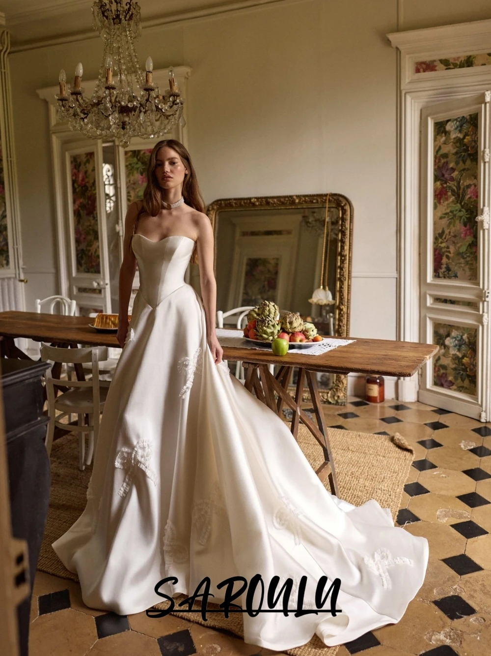 Delicate 3D Decor Wedding Dress, Flowing Satin A Line Bridal Gown, Elegant Sweetheart Neck Customized Bride Wear, New Arrival
Delicate 3D Decor Wedding Dress, Flowing Satin A Line Bridal Gown, Elegant Sweetheart Neck Customized Bride Wear, New Arrival