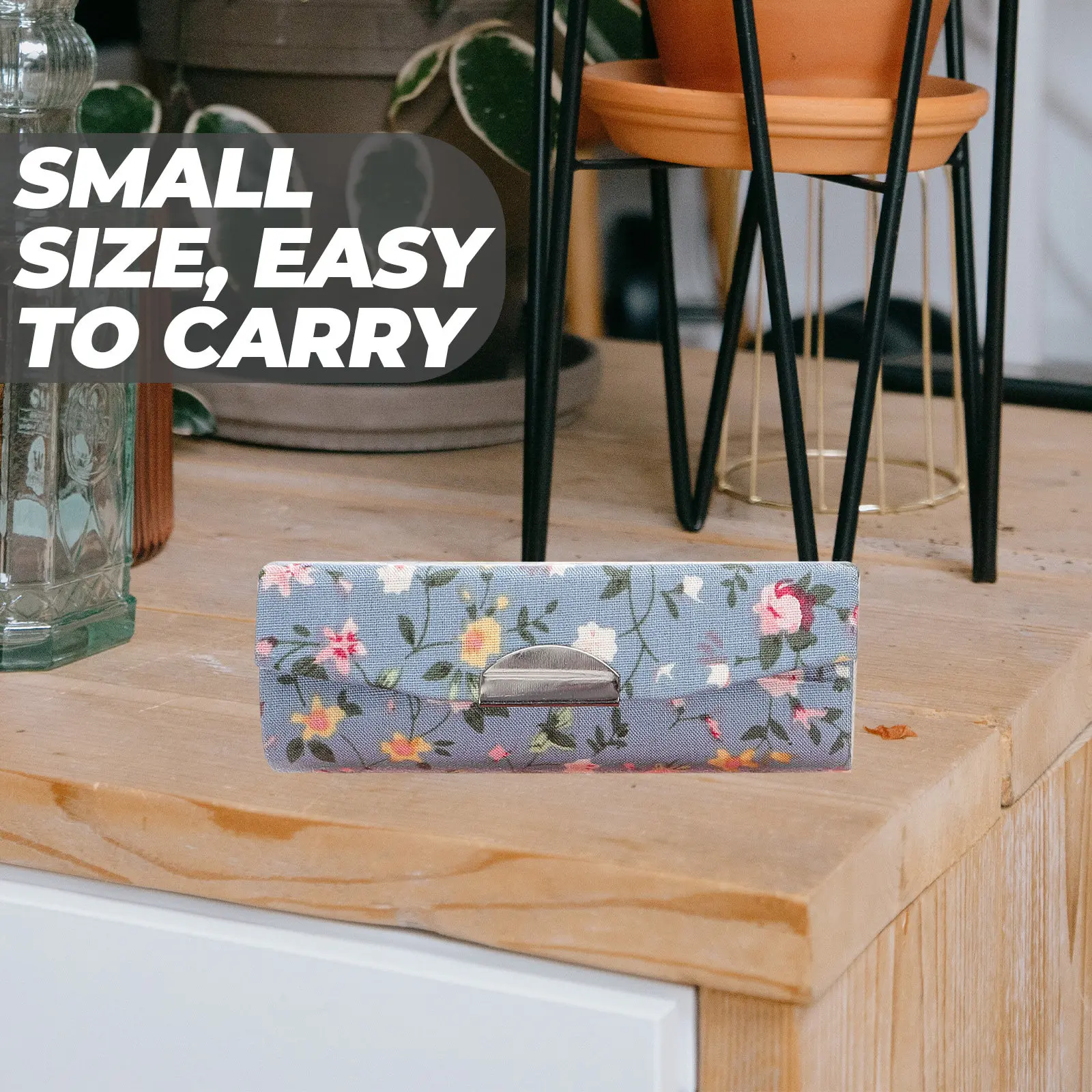 4Pcs Jewelry Box Flower Lipstick Holder Decorative Case Portable Lipstick Storage Mirror Container Elegant
4Pcs Jewelry Box Flower Lipstick Holder Decorative Case Portable Lipstick Storage Mirror Container Elegant