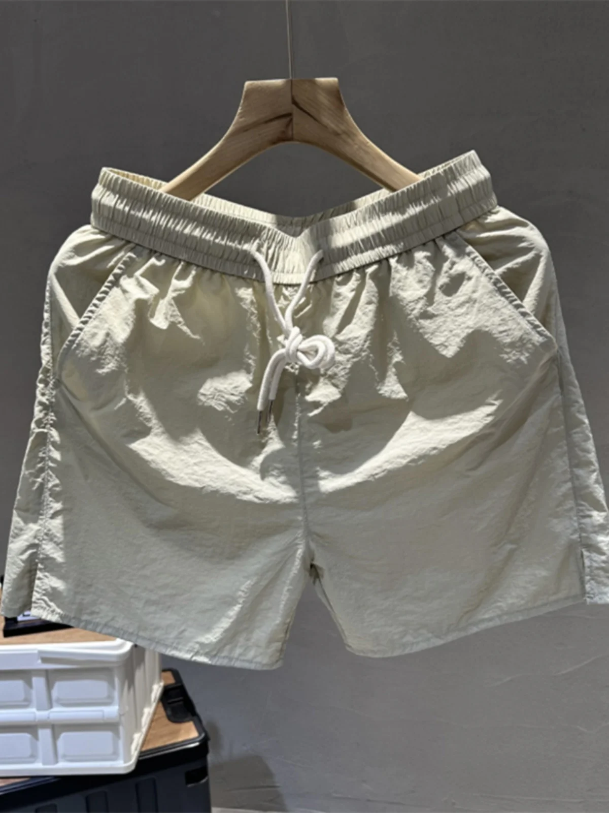 Ice Silk Casual Shorts Men's Summer Thin Quick Dry Loose Simple Match Three Four Short Pants Youth Active Style Straight Leg ...
Ice Silk Casual Shorts Men's Summer Thin Quick Dry Loose Simple Match Three Four Short Pants Youth Active Style Straight Leg ...