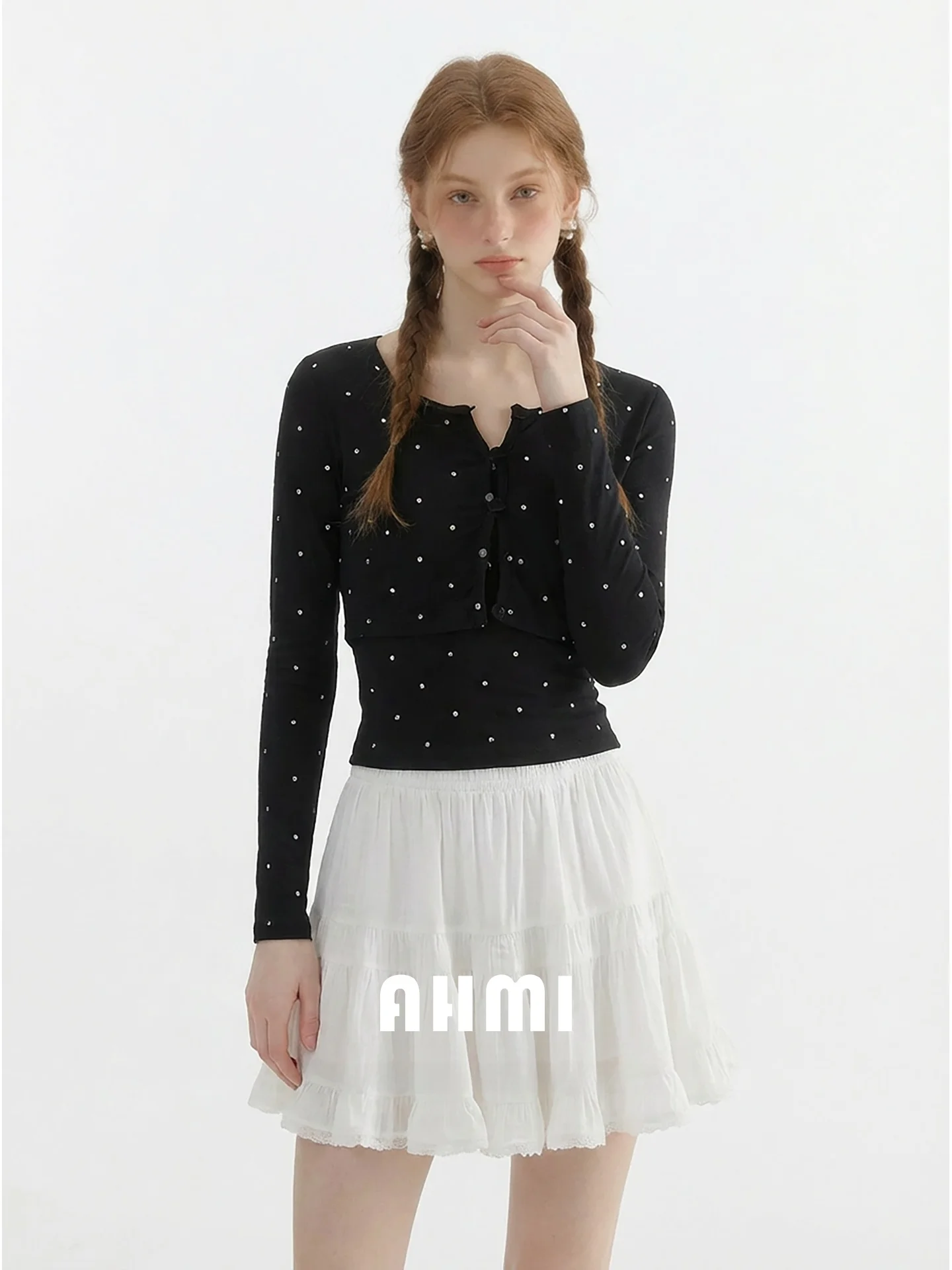 Женский приталенный вязаный кардиган AHMI с длинным рукавом, весенняя новинка, на пуговицах, в горошек, повседневная одежда для ежедневного использования
Женский приталенный вязаный кардиган AHMI с длинным рукавом, весенняя новинка, на пуговицах, в горошек, повседневная одежда для ежедневного использования
