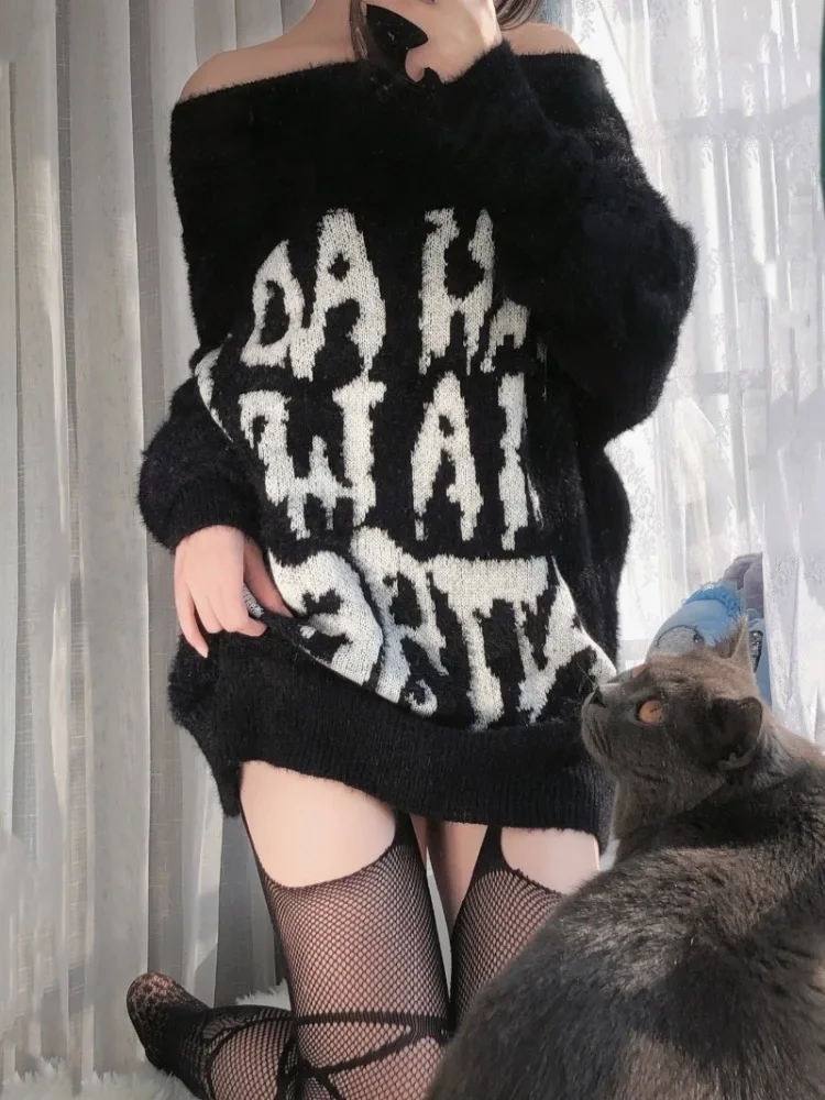 Ruibbit Grunge Oversized Black Goth Harajuku Letter Print Women Autumn Long Sleeve Tops Punk Streetwear
Ruibbit Grunge Oversized Black Goth Harajuku Letter Print Women Autumn Long Sleeve Tops Punk Streetwear