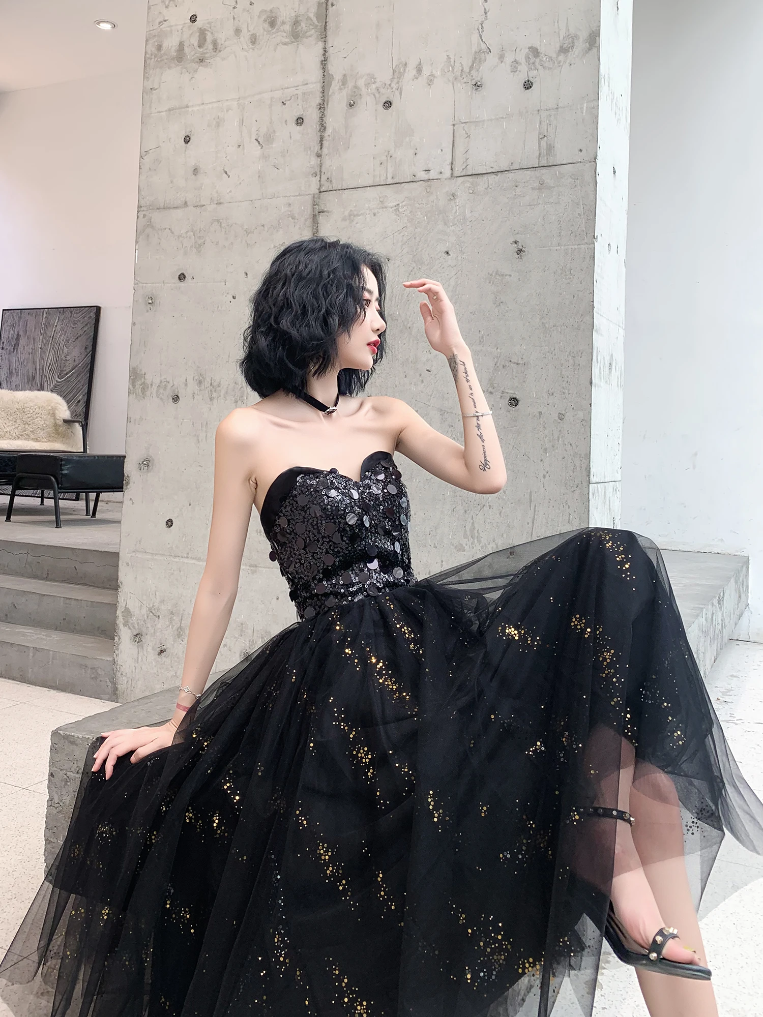 Black Sexy Women Backless Wedding Dress Tube Top Strapless Gauze Prom Gown for Evening Party Event 2023 Maxi Robe Formal Dresses
Black Sexy Women Backless Wedding Dress Tube Top Strapless Gauze Prom Gown for Evening Party Event 2023 Maxi Robe Formal Dresses