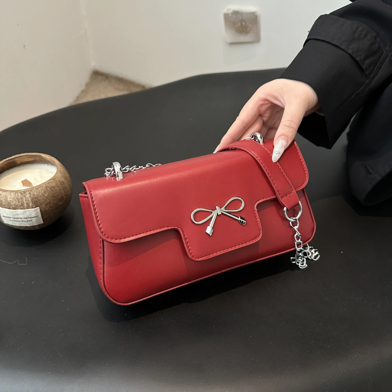 Women Simple Underarm Bag For Women Bow Accessory Handbags Shoulder Purse Small Pu Leather Messenger Bag Flap Phone Purse
Women Simple Underarm Bag For Women Bow Accessory Handbags Shoulder Purse Small Pu Leather Messenger Bag Flap Phone Purse