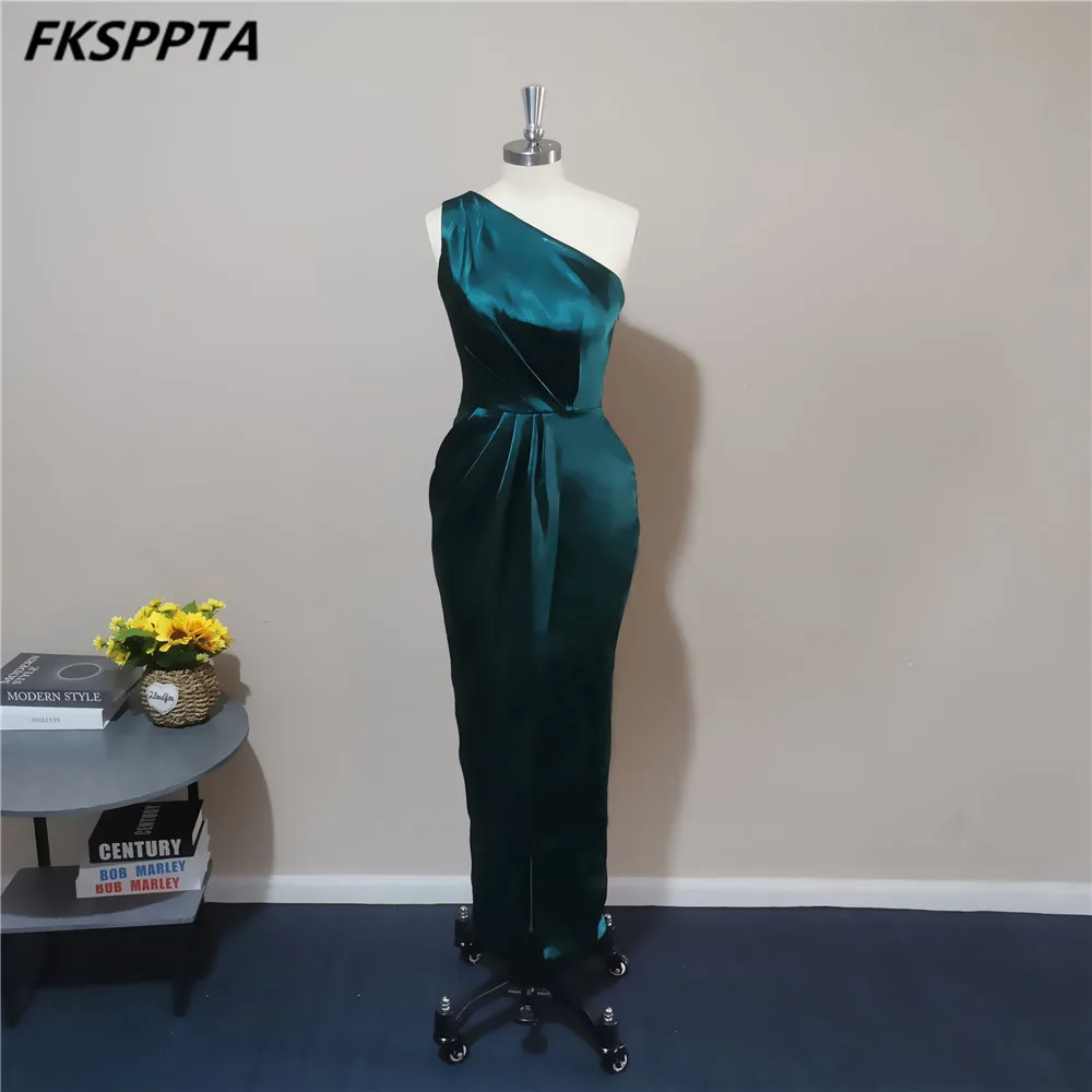 One Shouder Long Dark Green Evening Dress Straight Pleats Shiny Satin Wholesale Wedding Party Prom Gowns Vestido De Festa
One Shouder Long Dark Green Evening Dress Straight Pleats Shiny Satin Wholesale Wedding Party Prom Gowns Vestido De Festa