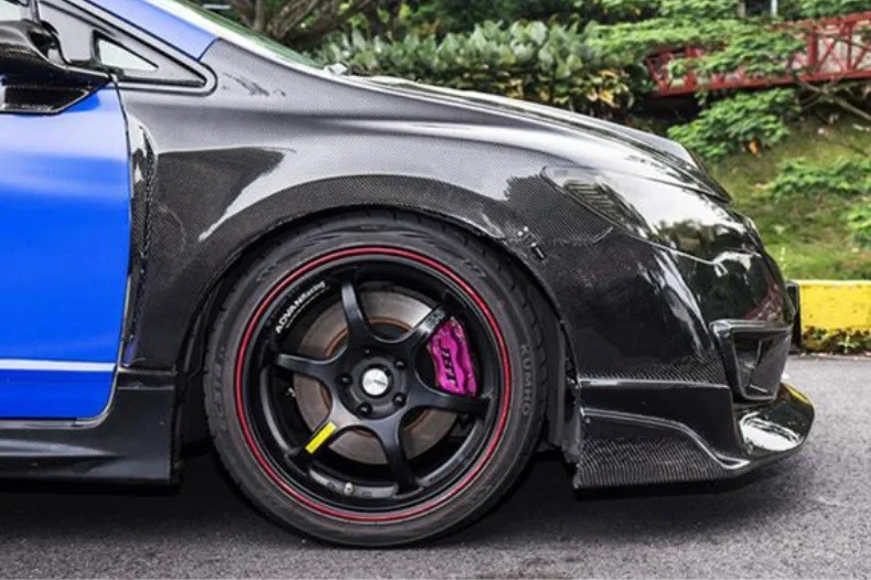Suitable For Honda Civic FD2 Fender Refitted Open-hole Wide-body Lightweight Carbon Fiber Heat Dissipation Fender
Suitable For Honda Civic FD2 Fender Refitted Open-hole Wide-body Lightweight Carbon Fiber Heat Dissipation Fender