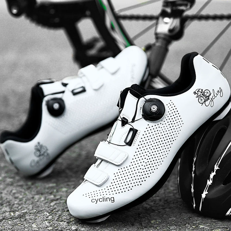 Хит продаж: Мужские и женские велотуфли для MTB, скоростные спортивные велотуфли, велотуфли для пар, велотуфли для шоссейного велоспорта, с креплением на педали, SPD M
Хит продаж: Мужские и женские велотуфли для MTB, скоростные спортивные велотуфли, велотуфли для пар, велотуфли для шоссейного велоспорта, с креплением на педали, SPD M