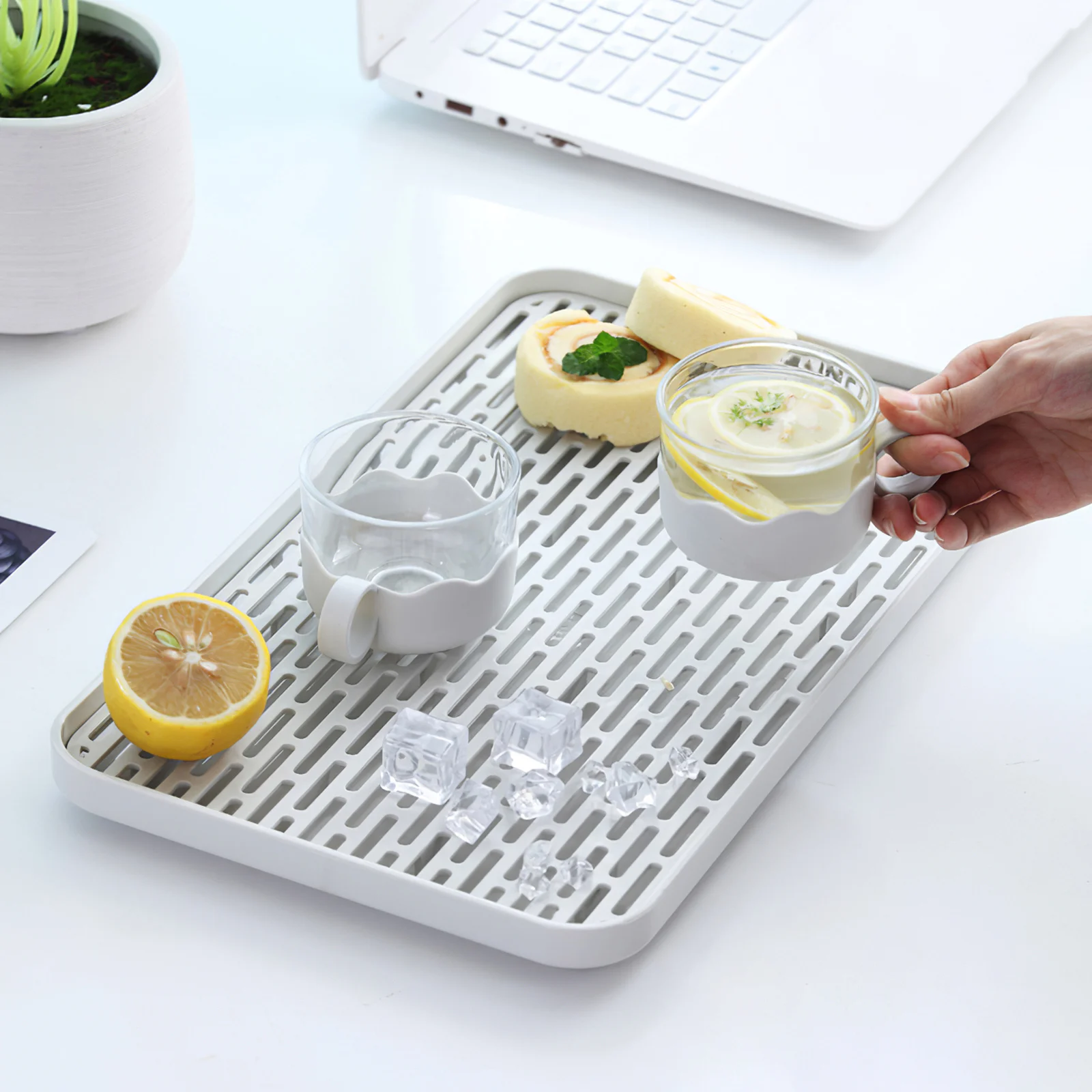 Drying Rack With Drip Tray Two-Tier Design Dish Drain Board Mat For Fruit Cup Mug Anti-Fall Storage Rack Holder For Home Kitchen
Drying Rack With Drip Tray Two-Tier Design Dish Drain Board Mat For Fruit Cup Mug Anti-Fall Storage Rack Holder For Home Kitchen