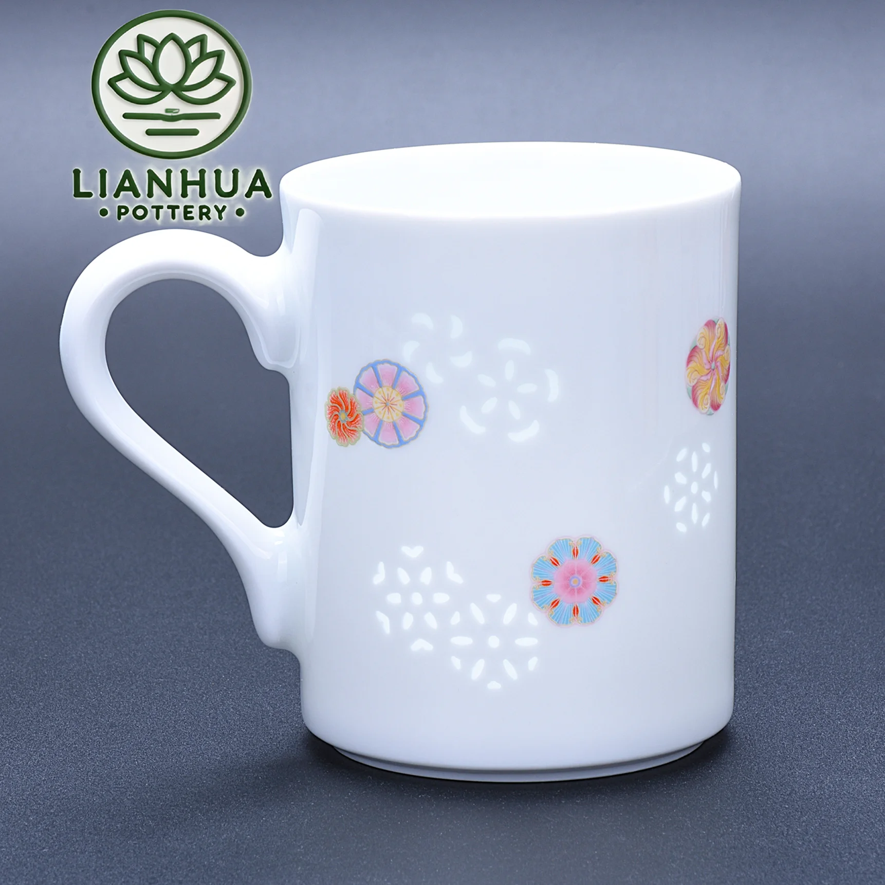 Фарфоровая кружка LIANHUA POTTERY Linglong, 350 мл, пастельный цветочный дизайн ручной работы, роскошный подарок на годовщину свадьбы и день рождения
Фарфоровая кружка LIANHUA POTTERY Linglong, 350 мл, пастельный цветочный дизайн ручной работы, роскошный подарок на годовщину свадьбы и день рождения
