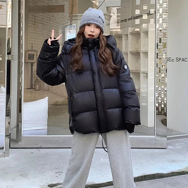 Winter Warm Hooded Loose Women Down Jacket 2025 New High-Quality Thick Temperament Solid Color Goose Down Women Down Jacket H490
Winter Warm Hooded Loose Women Down Jacket 2025 New High-Quality Thick Temperament Solid Color Goose Down Women Down Jacket H490