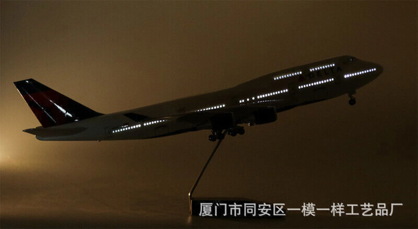1/150 Scale 47cm Delta Airplane Commercial Passanger Plane LED Voice Light Airline Model Kids Toys For Collection
1/150 Scale 47cm Delta Airplane Commercial Passanger Plane LED Voice Light Airline Model Kids Toys For Collection