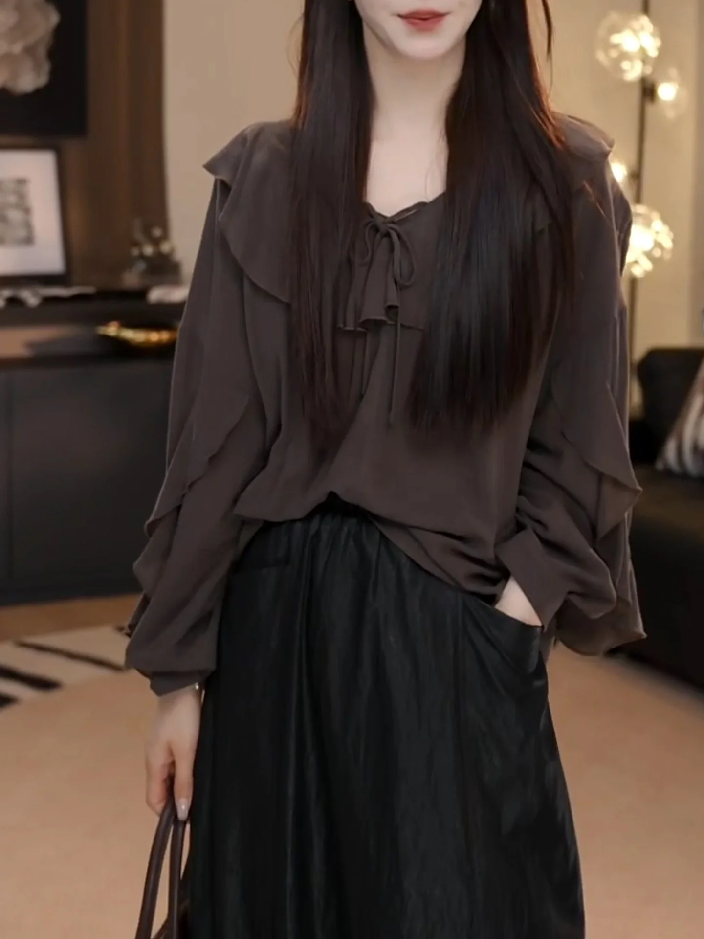 Повседневная женская кофта большого размера, осенне-зимняя новинка, модная, цвета капучино, универсальный топ с кружевным подолом
Повседневная женская кофта большого размера, осенне-зимняя новинка, модная, цвета капучино, универсальный топ с кружевным подолом