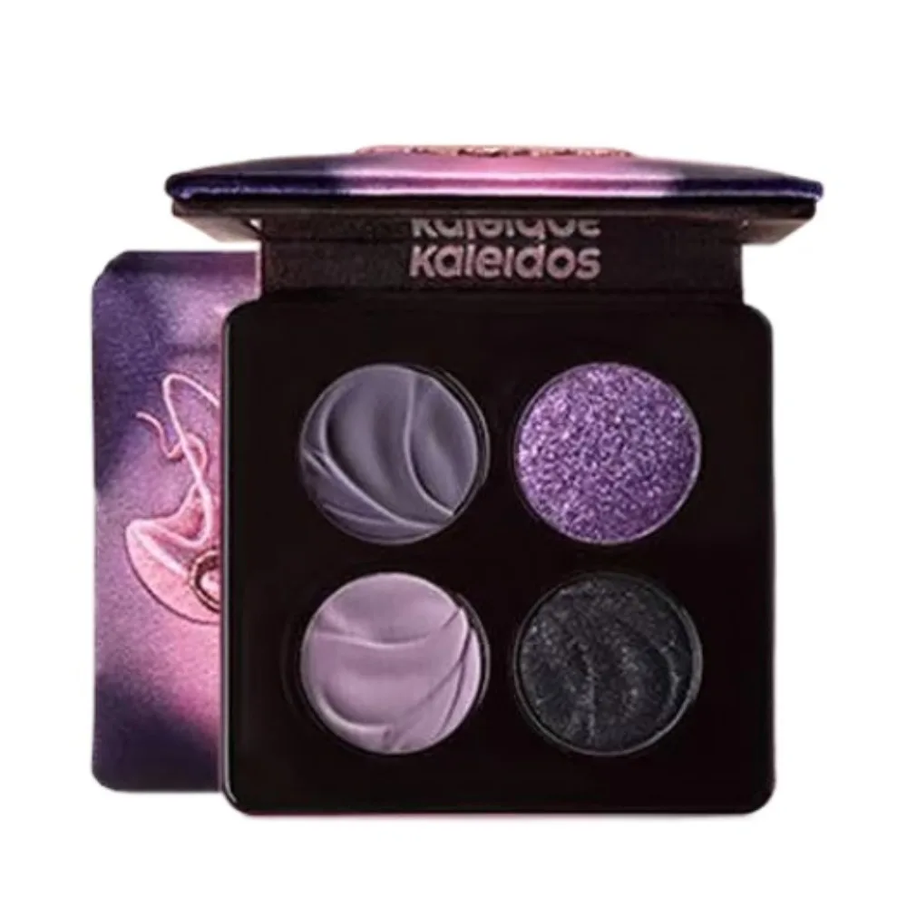 ~Eyeshadow disc smoked Wanhua mirror black jasmine European and American matte Vanity Fair spring night dream
~Eyeshadow disc smoked Wanhua mirror black jasmine European and American matte Vanity Fair spring night dream