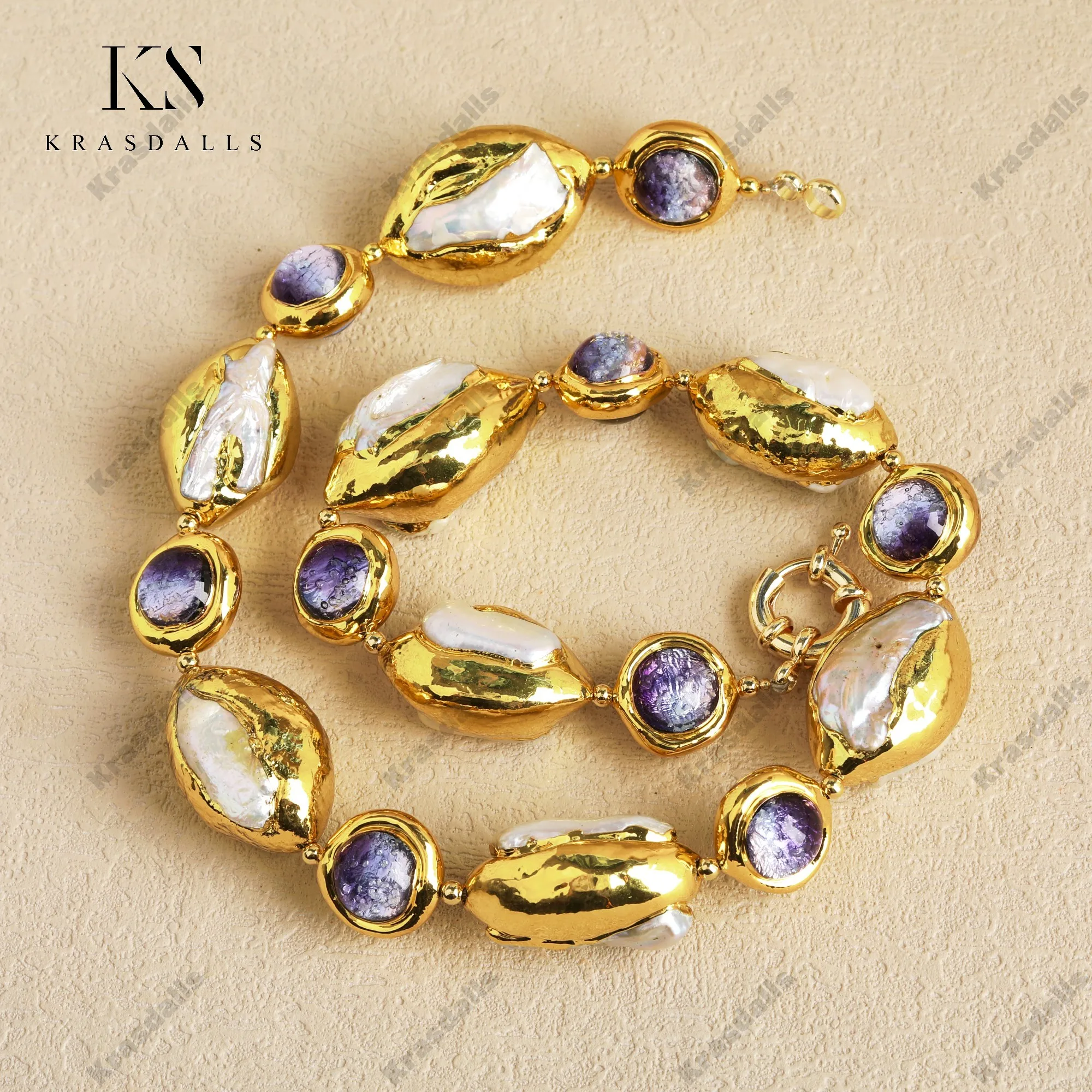 18K Gold Plated Natural Pearl Beads Necklace with Purple Glass Beads Unique Olive Shape Beads Jewelry
18K Gold Plated Natural Pearl Beads Necklace with Purple Glass Beads Unique Olive Shape Beads Jewelry