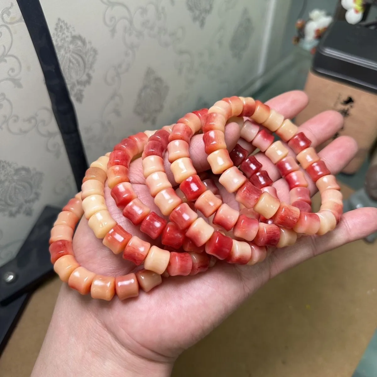 Natural Camel Bone Prayer Beads, Genuine Camel Bone Bracelets, Camel Bone Beads, Trendy And Affordable, Authentic Bamboo Section
Natural Camel Bone Prayer Beads, Genuine Camel Bone Bracelets, Camel Bone Beads, Trendy And Affordable, Authentic Bamboo Section