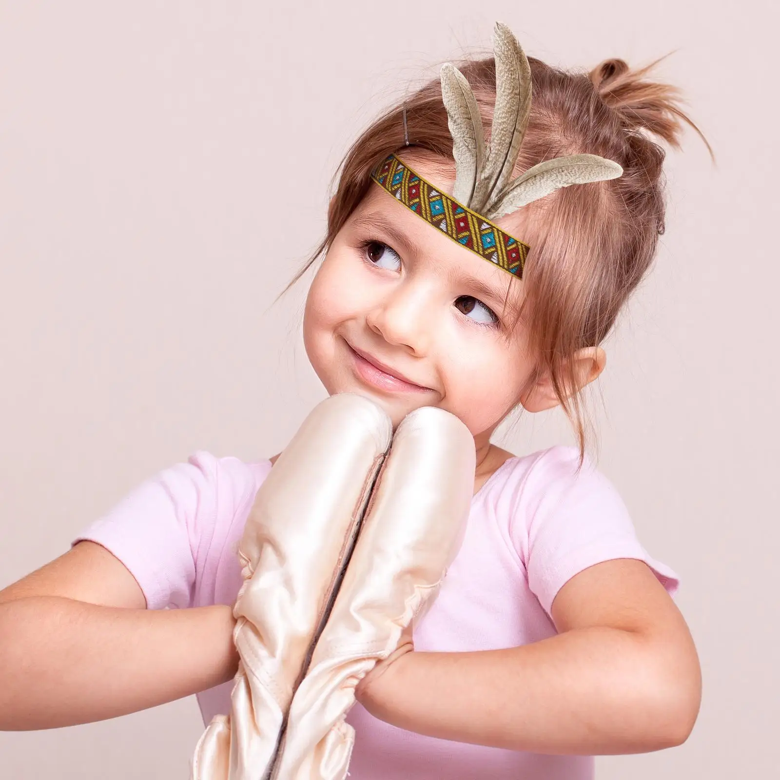 Feathered Headband Hair Decoration Lightweight Comfortable Wedding Banquet Fashion Show Photography Costume Party Premium Cloth
Feathered Headband Hair Decoration Lightweight Comfortable Wedding Banquet Fashion Show Photography Costume Party Premium Cloth