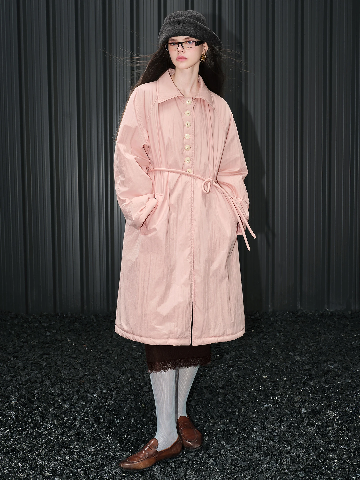 Ele Pink irt Sle Mid-Length Cotton Jaet Women's Faionable Streetwear Straight Cut Long Sve Single Button Closure
Ele Pink irt Sle Mid-Length Cotton Jaet Women's Faionable Streetwear Straight Cut Long Sve Single Button Closure