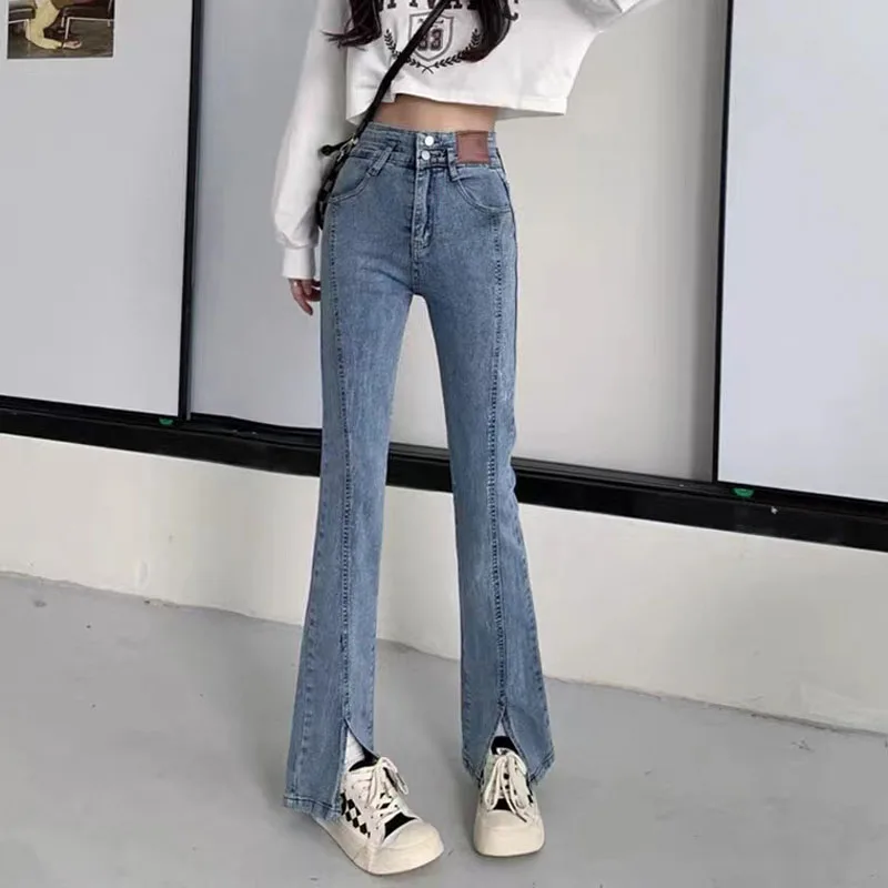 Jeans Women's Spring New High-waisted Double-button Pockets Slimming Slit Micro-flare Wide-leg Pants Light-colored Trousers
Jeans Women's Spring New High-waisted Double-button Pockets Slimming Slit Micro-flare Wide-leg Pants Light-colored Trousers