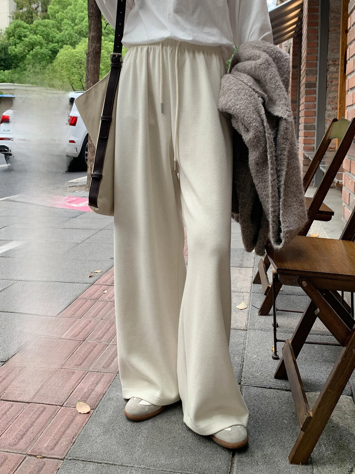 High Waist Wide Leg Casual Pants Women's Elastic Waist Rice Noodle Pants ey Bla Spring Winter Loose Sle Ladies Trousers
High Waist Wide Leg Casual Pants Women's Elastic Waist Rice Noodle Pants ey Bla Spring Winter Loose Sle Ladies Trousers