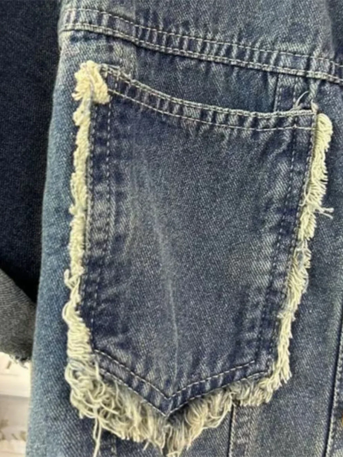 Short Sleeved Denim Shirt Women's Summer Turndown Collar Short Loose Versatile Top Retro Blue Cardigan Coat Women's Clothing2025
Short Sleeved Denim Shirt Women's Summer Turndown Collar Short Loose Versatile Top Retro Blue Cardigan Coat Women's Clothing2025