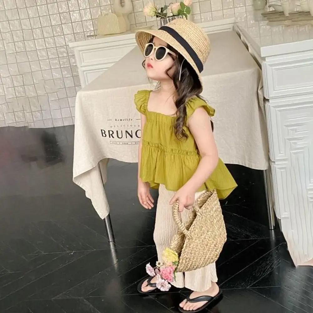 Two-piece Children's Cloth Set Short Sleeve Summer Sleeveless Shirt Set Korean Style Fashion T-Shirt and Short for Girls
Two-piece Children's Cloth Set Short Sleeve Summer Sleeveless Shirt Set Korean Style Fashion T-Shirt and Short for Girls