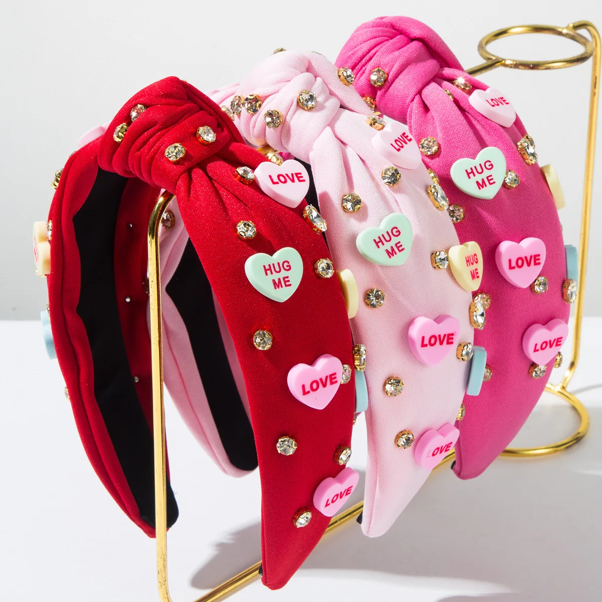 Hot-selling Valentine's Day headband with diamond resin love letter accessories headband simple and sweet holiday hair accessori
Hot-selling Valentine's Day headband with diamond resin love letter accessories headband simple and sweet holiday hair accessori