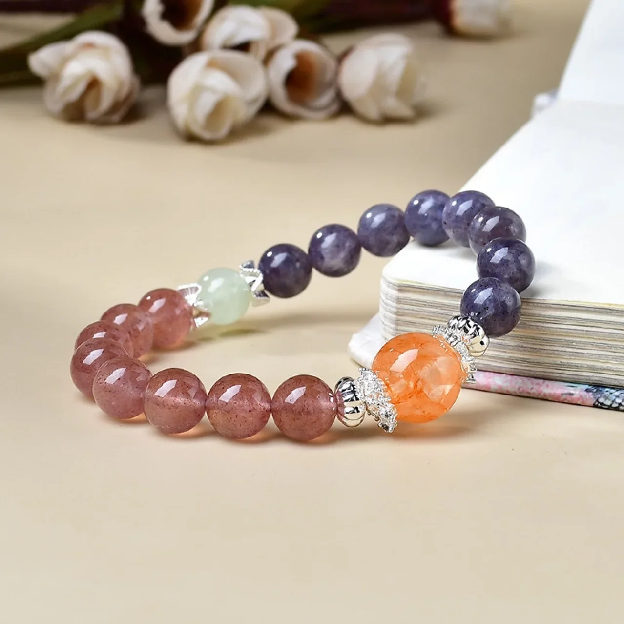 Natural Strawberry Crystal Red Resin Flower Green Opal Bracelet, Women's Lucky Light Luxury Fashion Bracelet, Original Design
Natural Strawberry Crystal Red Resin Flower Green Opal Bracelet, Women's Lucky Light Luxury Fashion Bracelet, Original Design
