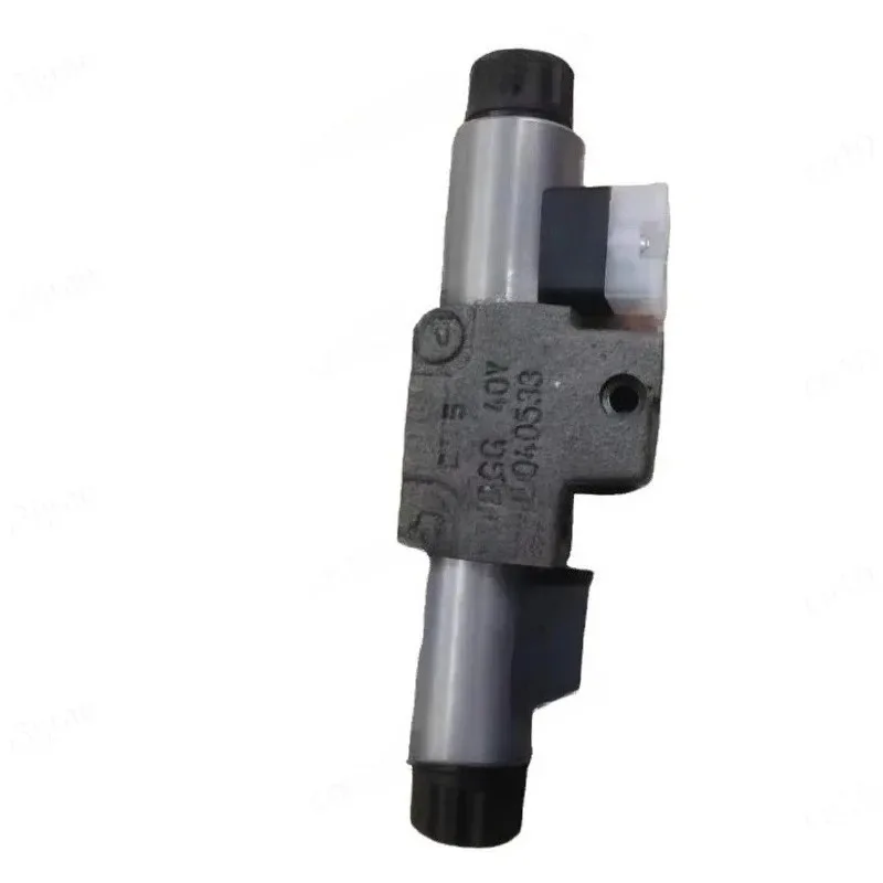 Hydraulic System Control Valve 2040533 Solenoid Valve
Hydraulic System Control Valve 2040533 Solenoid Valve