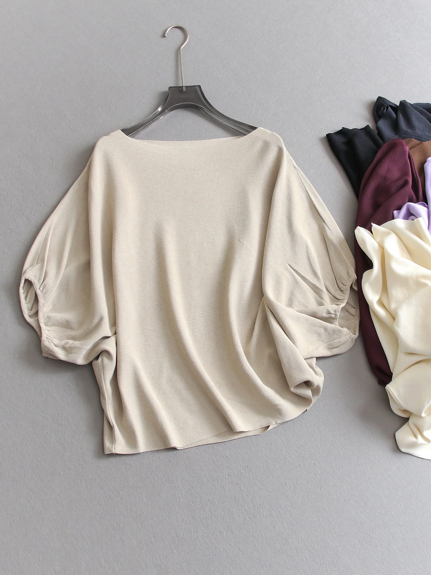 Loose Batwing Sleeve One-Shoulder Pure Color Knitted Top Women's Casual Style Comfortable Ice Sensation Skin-Friendly Seven-Q...
Loose Batwing Sleeve One-Shoulder Pure Color Knitted Top Women's Casual Style Comfortable Ice Sensation Skin-Friendly Seven-Q...
