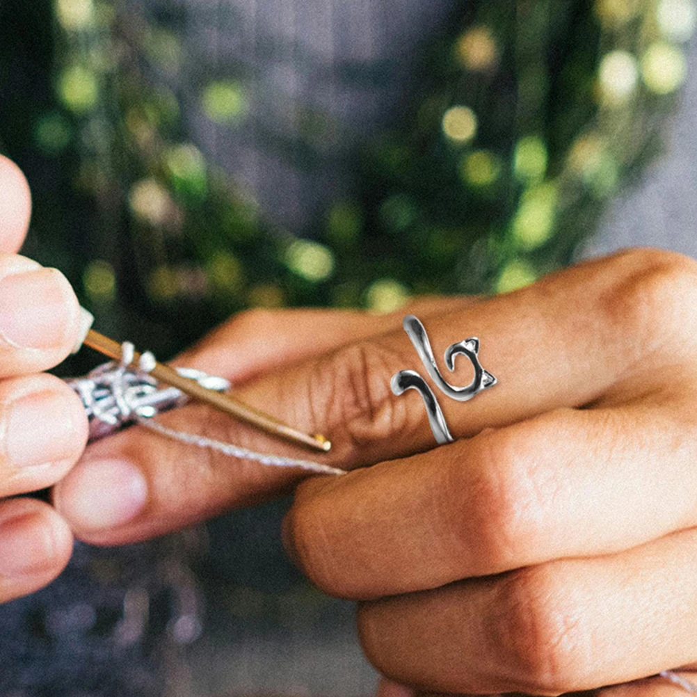 12pcs Alloy Cat Ears Crochet Ring For Finger Yarn Knitting Rings Guide Tension Rings Knitting Tools Accessories
12pcs Alloy Cat Ears Crochet Ring For Finger Yarn Knitting Rings Guide Tension Rings Knitting Tools Accessories