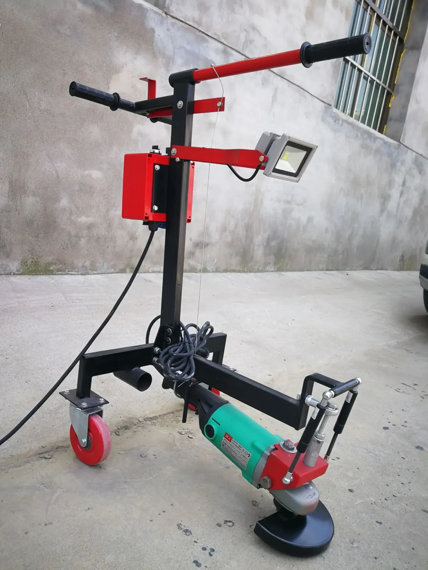 Горячая продажа R180 7-9 дюймов угловая шлифовальная машина для бетонного пола 110 В
Горячая продажа R180 7-9 дюймов угловая шлифовальная машина для бетонного пола 110 В