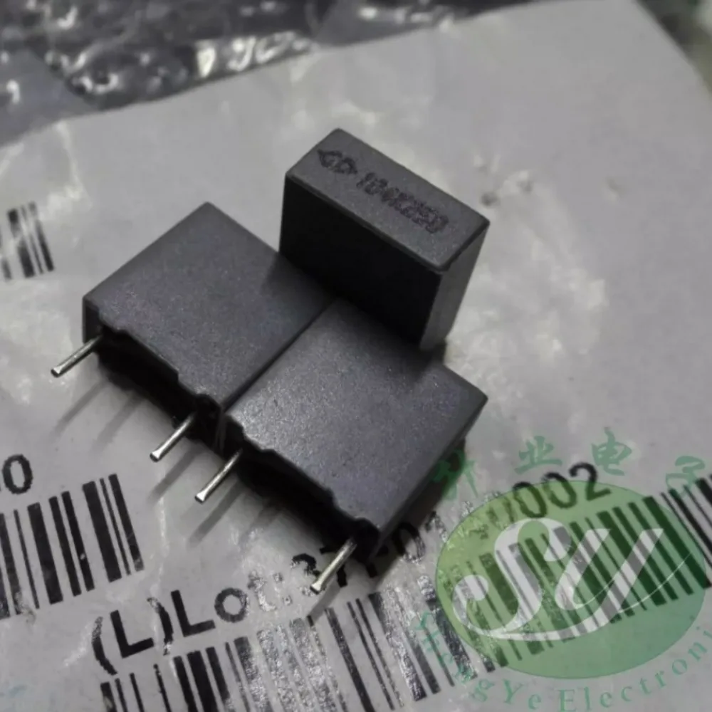 20pcs/lot Fara CL32 0.1uf 250V 100nf u1 104 Brand New 7.5mm Film Capacitor C322E104K30C350
20pcs/lot Fara CL32 0.1uf 250V 100nf u1 104 Brand New 7.5mm Film Capacitor C322E104K30C350