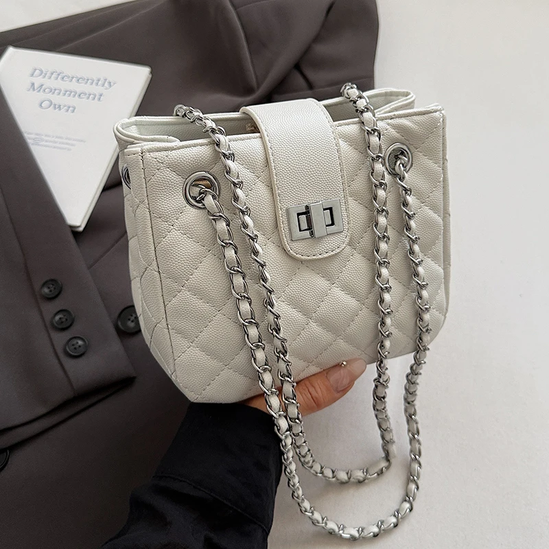High Quality Women PU Leather Chain Shoulder Bag Fashion Ladies Small Handbags Bucket Bags for Women Casual Female Crossbody Bag
High Quality Women PU Leather Chain Shoulder Bag Fashion Ladies Small Handbags Bucket Bags for Women Casual Female Crossbody Bag