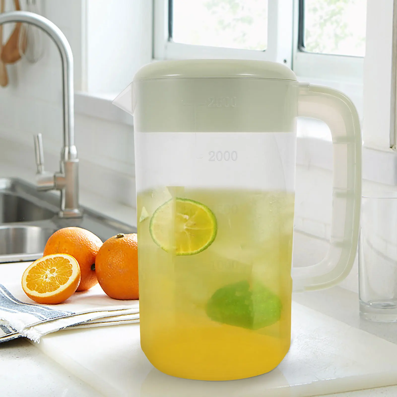 2500 Ml Plastic Tea Pitcher Milk Measuring Cup Lid Kettle Water Bottle Carafe Cold Liquids Juice Pot Safe Kids Home Use
2500 Ml Plastic Tea Pitcher Milk Measuring Cup Lid Kettle Water Bottle Carafe Cold Liquids Juice Pot Safe Kids Home Use