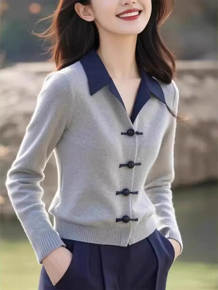 New Chinese Sle Wool Knitted Sweater Women's Outerwear High Collar Camere Open Cardigan Base Layer Jaet Warmth Heating
New Chinese Sle Wool Knitted Sweater Women's Outerwear High Collar Camere Open Cardigan Base Layer Jaet Warmth Heating