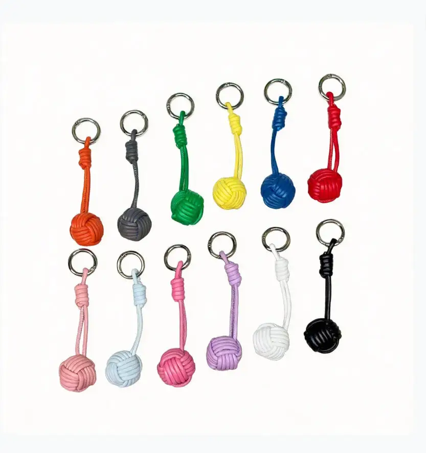 Lovely Cute Car Keychains Handcrafted Genuine Leather Handbag Pandent Woven Ball Pendant Luxury Bag Charm Accessory
Lovely Cute Car Keychains Handcrafted Genuine Leather Handbag Pandent Woven Ball Pendant Luxury Bag Charm Accessory