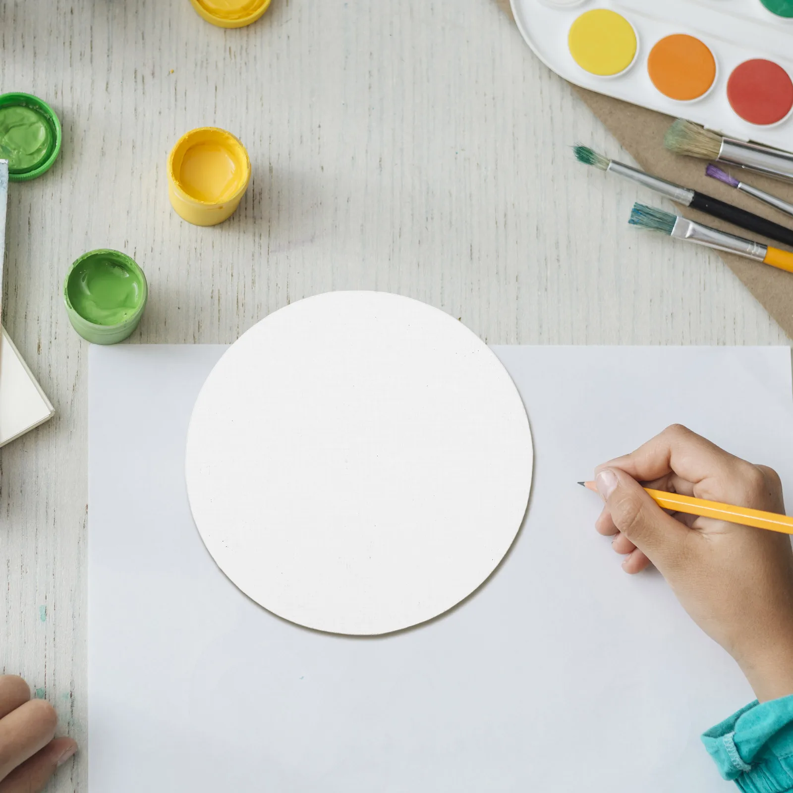 8Pcs 10Cm Round Canvas Panels Premium Artist Canvas Boards for Oil Acrylic Painting Ideal for Students DIY Art Projects
8Pcs 10Cm Round Canvas Panels Premium Artist Canvas Boards for Oil Acrylic Painting Ideal for Students DIY Art Projects