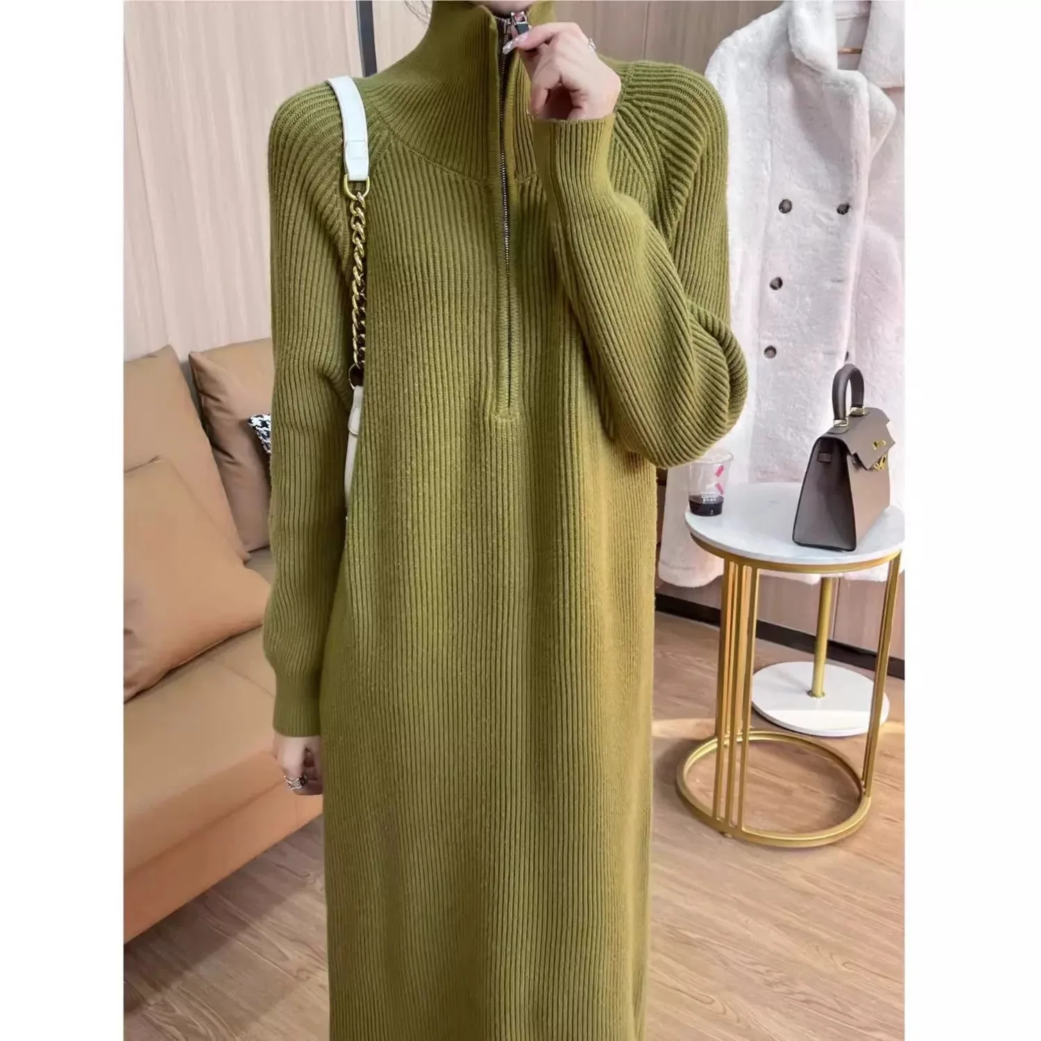 Women's Thick Knitted Long Dress Turtleneck Loose Autumn Winter Korean Maxi Dresses Fashion Warm Zipper Solid Vestidos Платье
Women's Thick Knitted Long Dress Turtleneck Loose Autumn Winter Korean Maxi Dresses Fashion Warm Zipper Solid Vestidos Платье