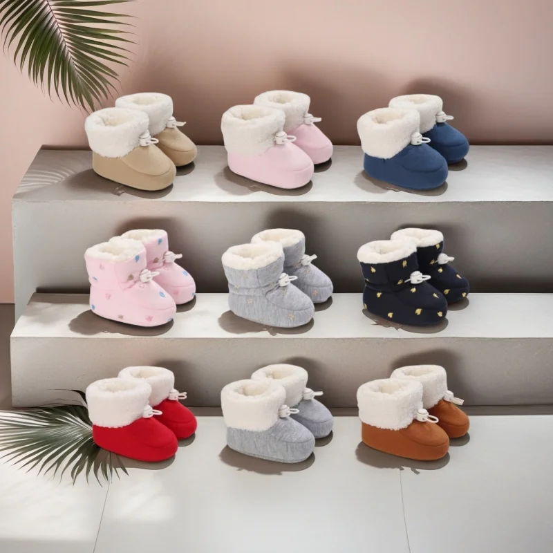 New Colorful Embroidered Winter Snowshoes Newborn Super Warm Baby Soft Sole First Walker Non-Slip Baby Girls Shoes
New Colorful Embroidered Winter Snowshoes Newborn Super Warm Baby Soft Sole First Walker Non-Slip Baby Girls Shoes