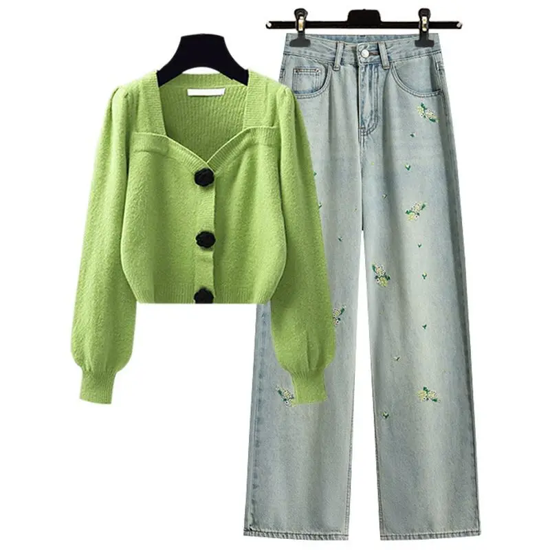 Early Autumn High-end Light Luxury Cardigan Sweater New Korean Dopamine National Style Hot Diamond Jeans Women's Beautiful Suit
Early Autumn High-end Light Luxury Cardigan Sweater New Korean Dopamine National Style Hot Diamond Jeans Women's Beautiful Suit