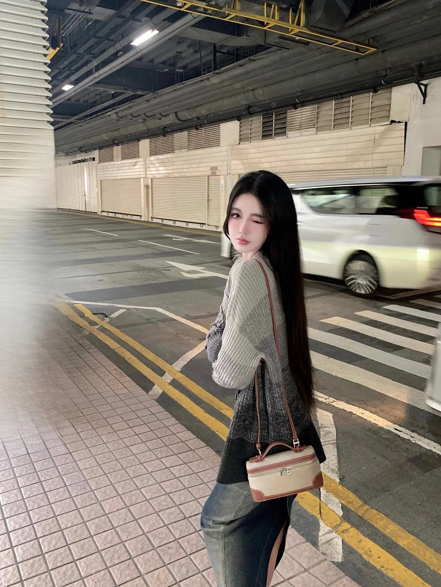 Вязаный кардиган Viola High Line с 3D-вышивкой, свободный крой, V-образный вырез, длинный рукав, средней длины, модный элемент гардероба
Вязаный кардиган Viola High Line с 3D-вышивкой, свободный крой, V-образный вырез, длинный рукав, средней длины, модный элемент гардероба