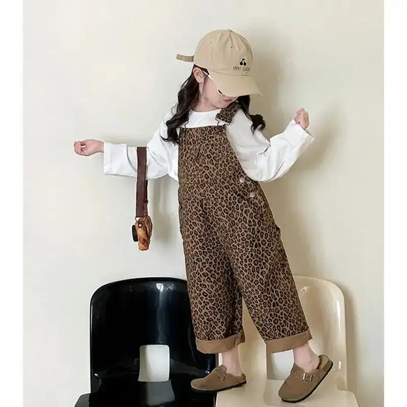 Girl Spring and Autumn Strap Pants Set 2026 New Fashionable Leopard Pattern Strap Pants Children's Stylish Jumpsuit Pants Trendy
Girl Spring and Autumn Strap Pants Set 2026 New Fashionable Leopard Pattern Strap Pants Children's Stylish Jumpsuit Pants Trendy