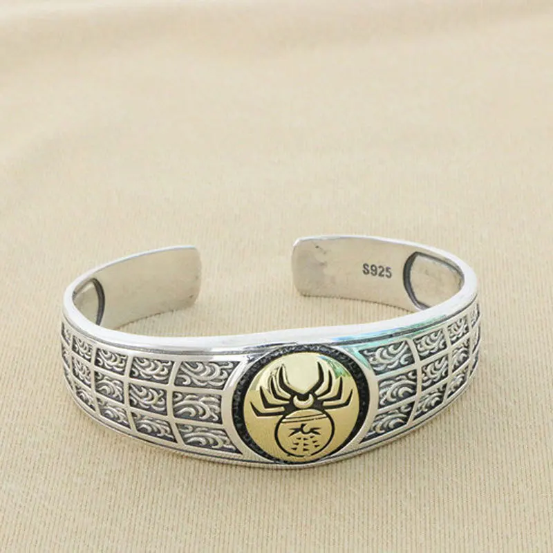 S925 Sterling Silver Personalized Heavy Industry Spider Open Bracelet Bracelet with Wide Face, European and American Motorcycle
S925 Sterling Silver Personalized Heavy Industry Spider Open Bracelet Bracelet with Wide Face, European and American Motorcycle